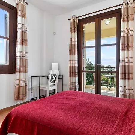 Вилла 3 Bedroom Tala With Private Pool And Sunset Views, Aphrodite Hills *