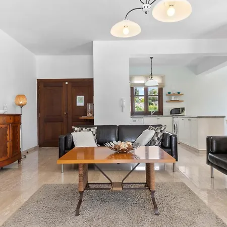 3 Bedroom Tala With Private Pool And Sunset Views, Aphrodite Hills