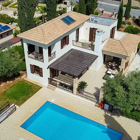 Villa 3 Bedroom Tala With Private Pool And Sunset Views, Aphrodite Hills